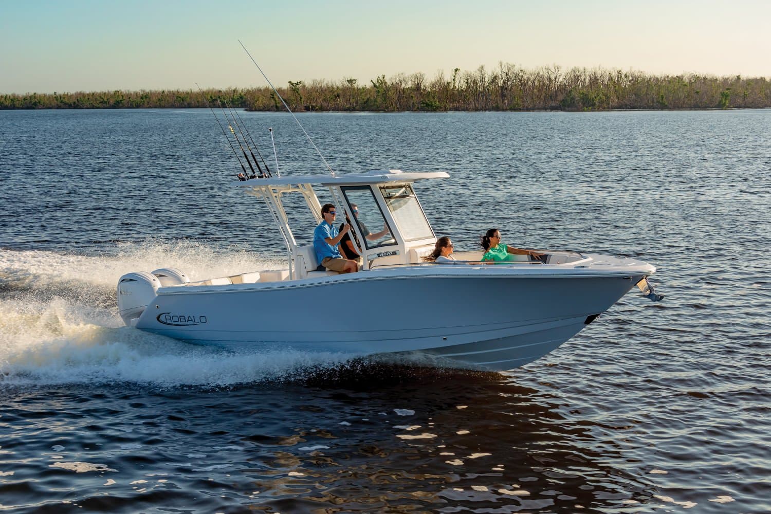 2026 Robalo R270